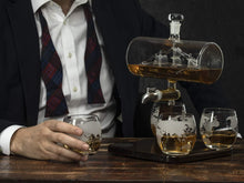 Load image into Gallery viewer, 5pcs Set Creative Antique Boat Shape Decanter Red Wine Whiskey Glass Decanter 1 Bracket 1 Decanter 4 Cup Combination Set